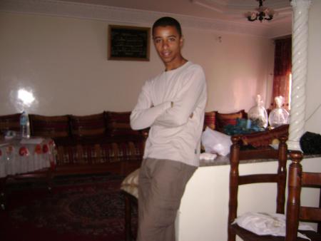 la c soufiane comment vous trouvé cette photo????